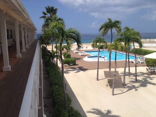 The Riviera, Grand Cayman